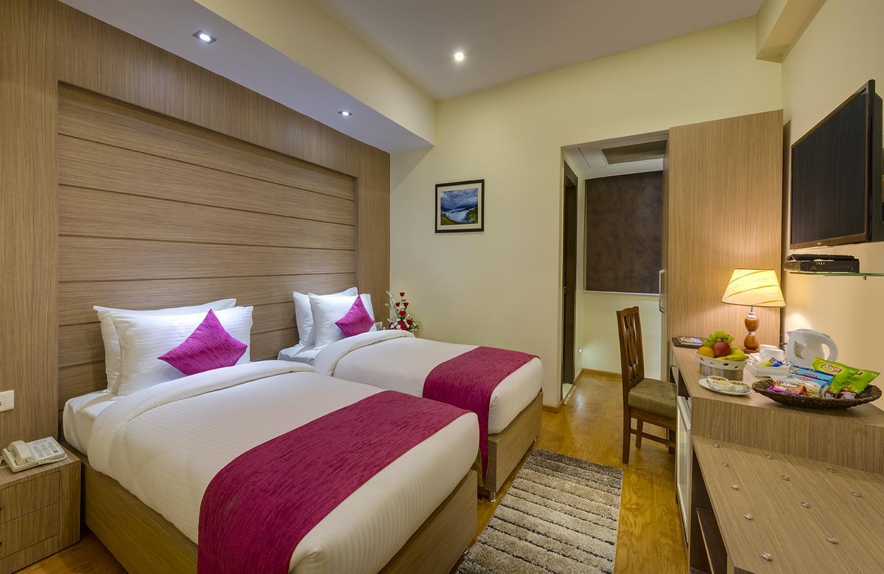 Cygnett Inn Dwarka  Luaran gambar