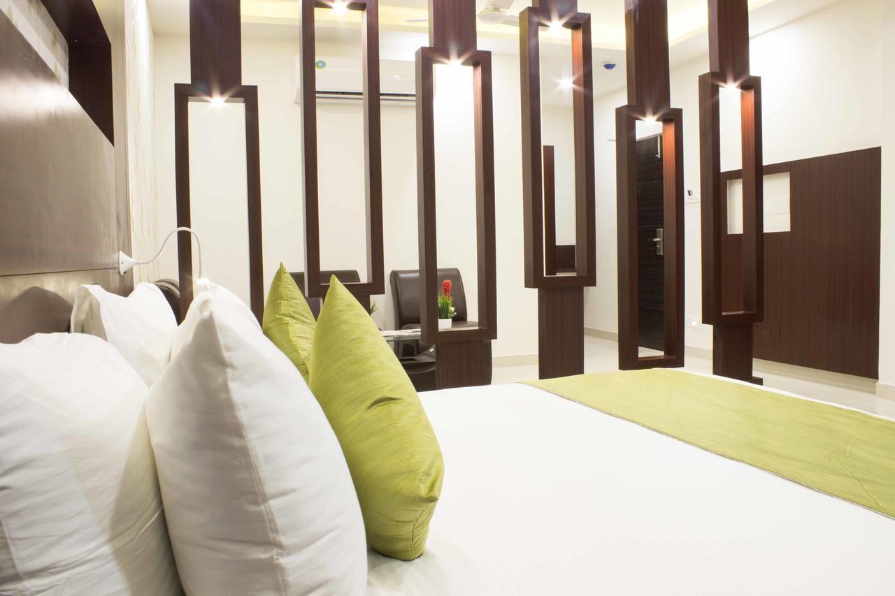 Cygnett Inn Dwarka  Luaran gambar