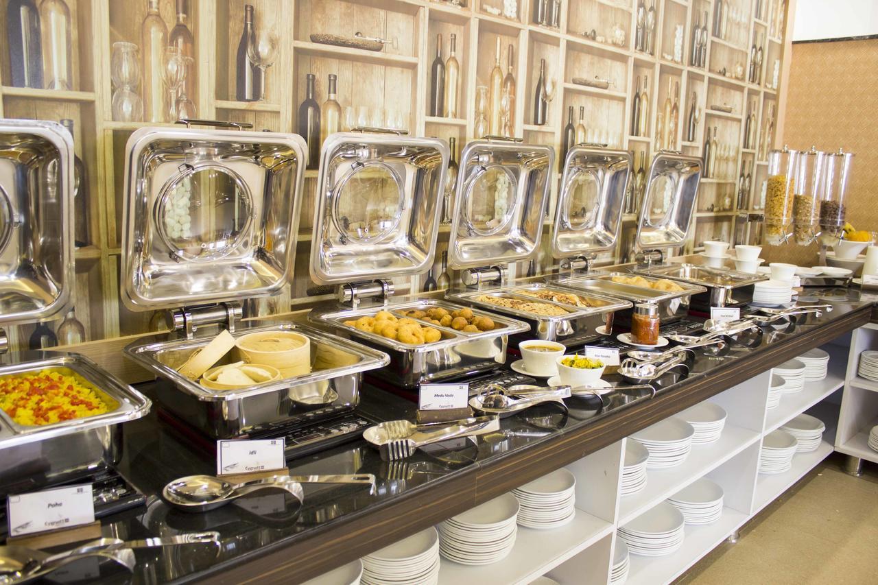 Cygnett Inn Dwarka  Luaran gambar